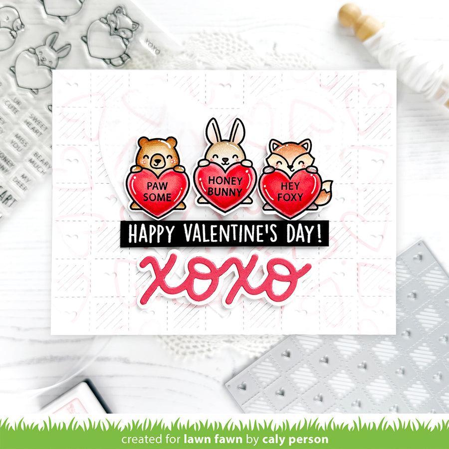 Lawn Fawn - Lawn Cuts - Checkered Hearts Backdrop: Landscape-ScrapbookPal
