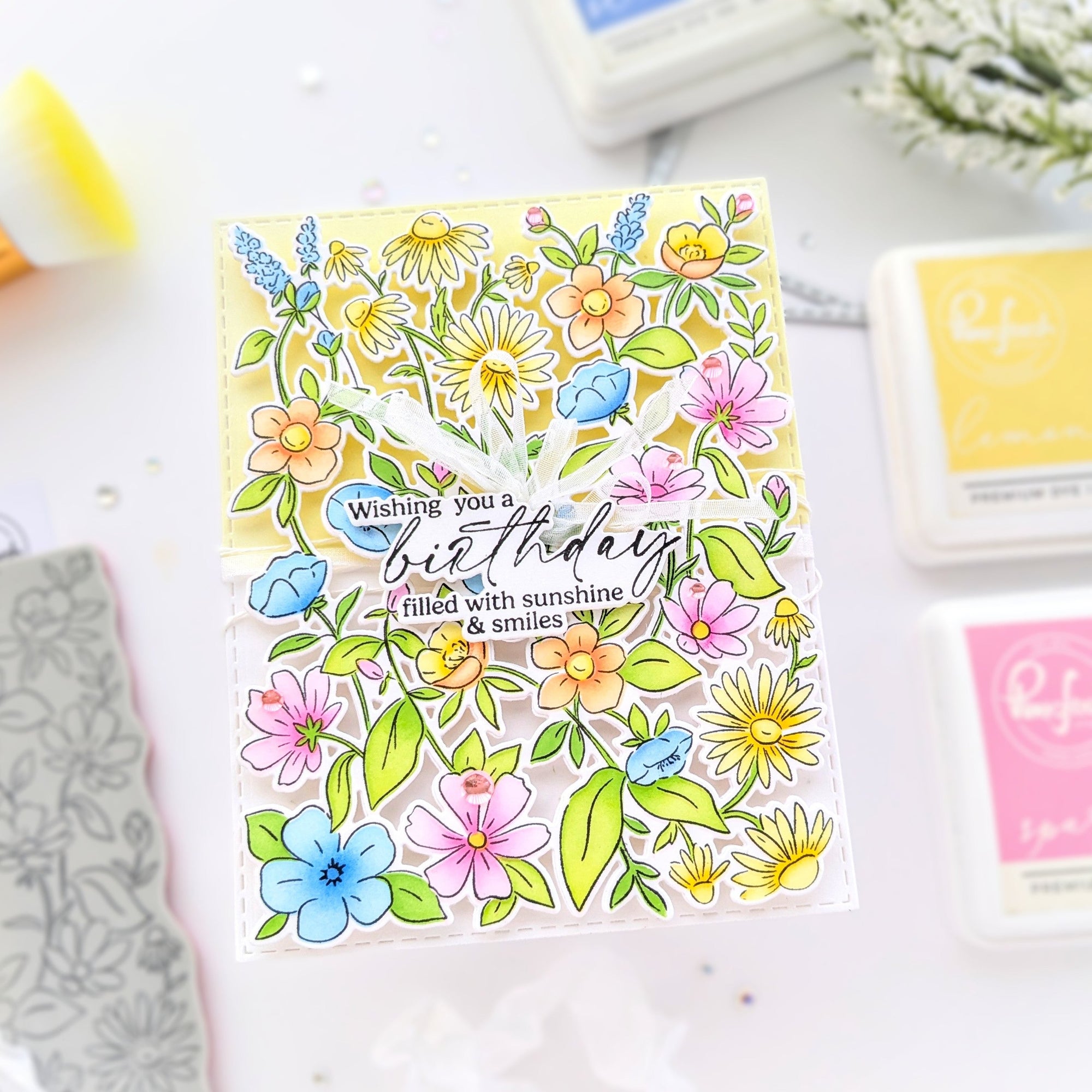Pinkfresh Studio - Clear Stamps - Sunshine & Smiles-ScrapbookPal