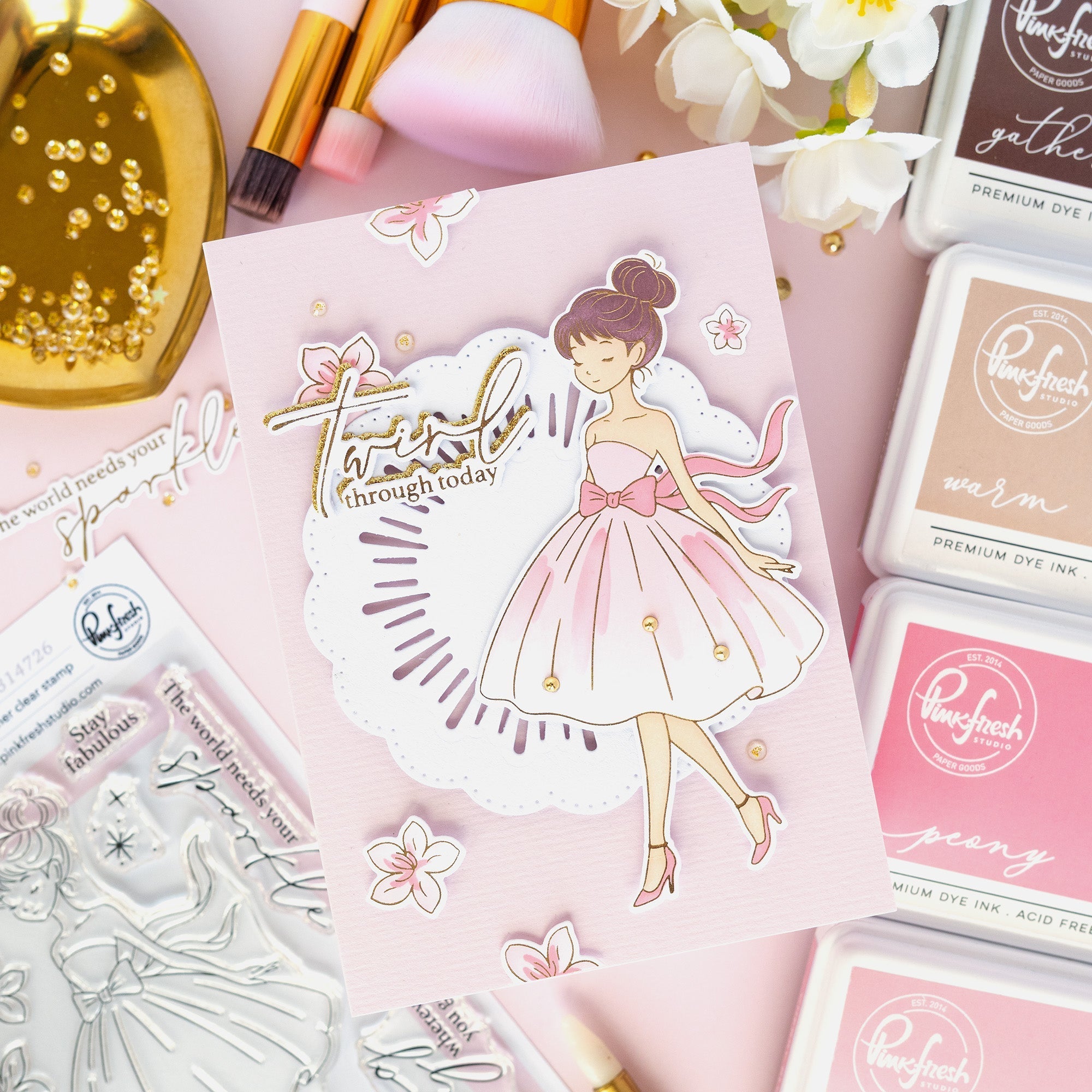 Pinkfresh Studio - Stencils - Couture Grace-ScrapbookPal
