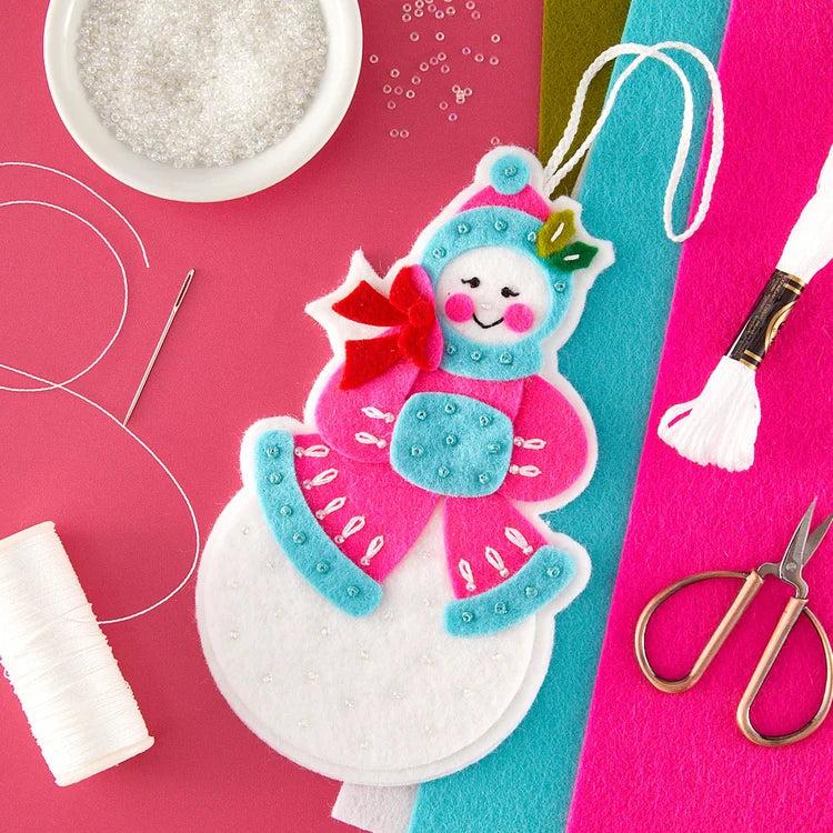 Spellbinders - Festive Felt Christmas Collection - Dies - Festive Snowlady-ScrapbookPal