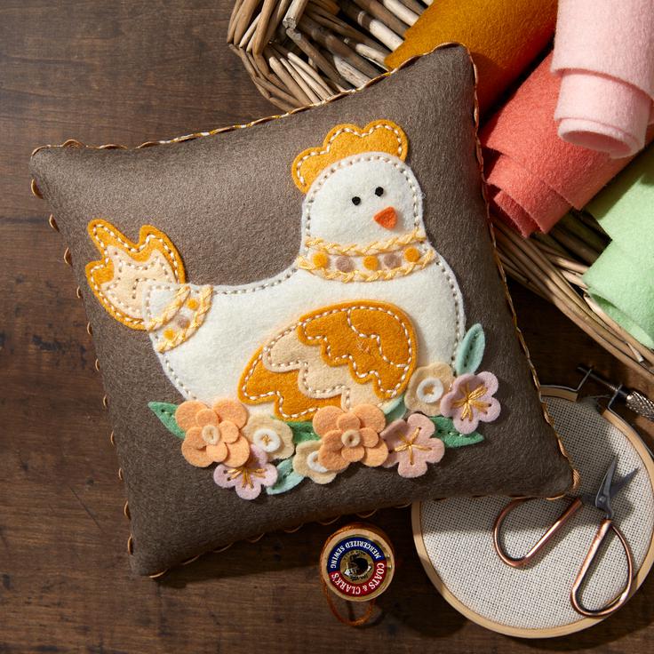 Spellbinders - Spring Felt Stitch &amp; Create Collection - Dies - Felt Cozy Cluck-ScrapbookPal
